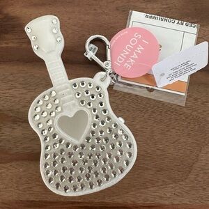 Bath and Body Works Guitar
Pocketbac Holder Shiny new